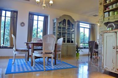 פינת אוכל מיוחדת