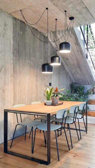 מבט מהכניסה