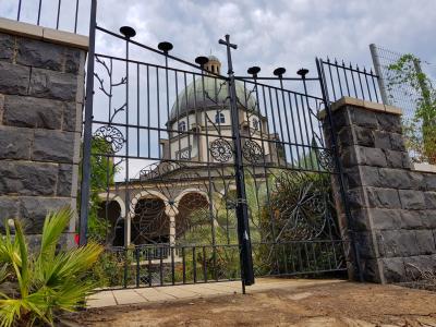 כנסיית הר האושר  מנזר הביאטיטוד כנסיית הר האושר  מנזר הביאטיטודים