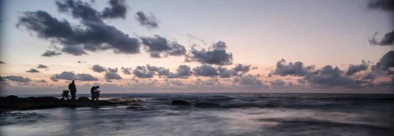 צלמים מצלמים צלמים