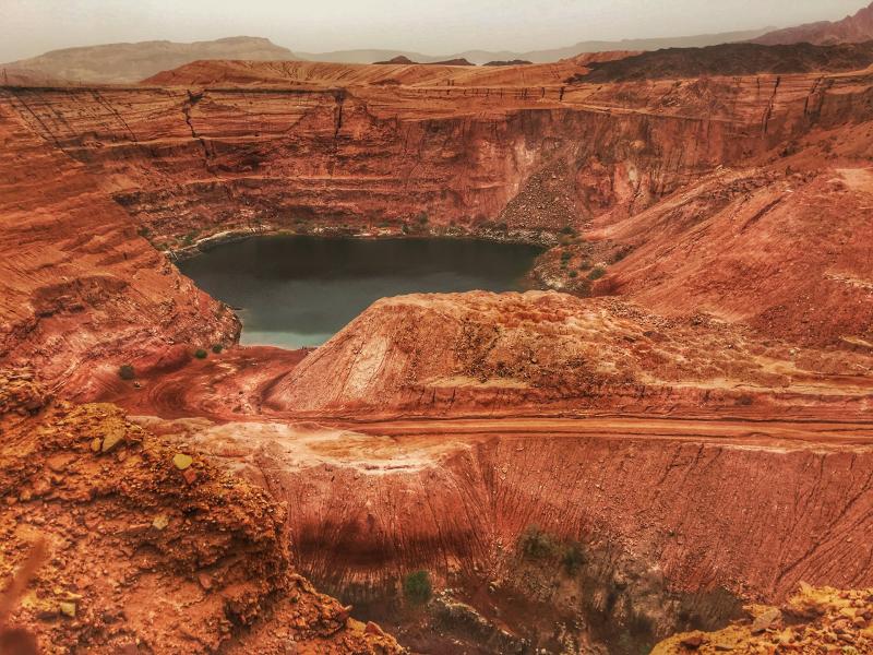 האגם הנעלם  THE LOST LAKE